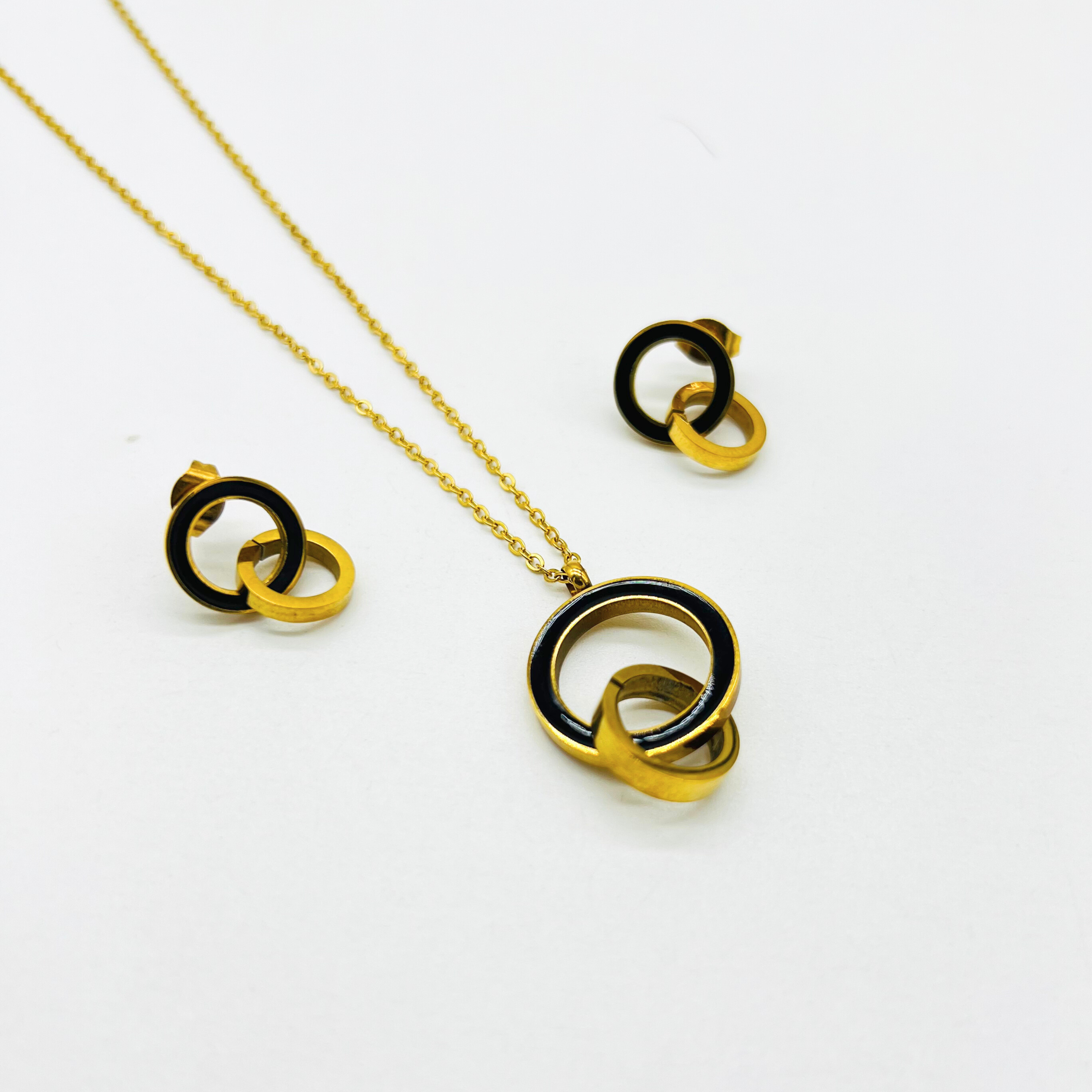 Twin Circle Harmony Necklace + earrings