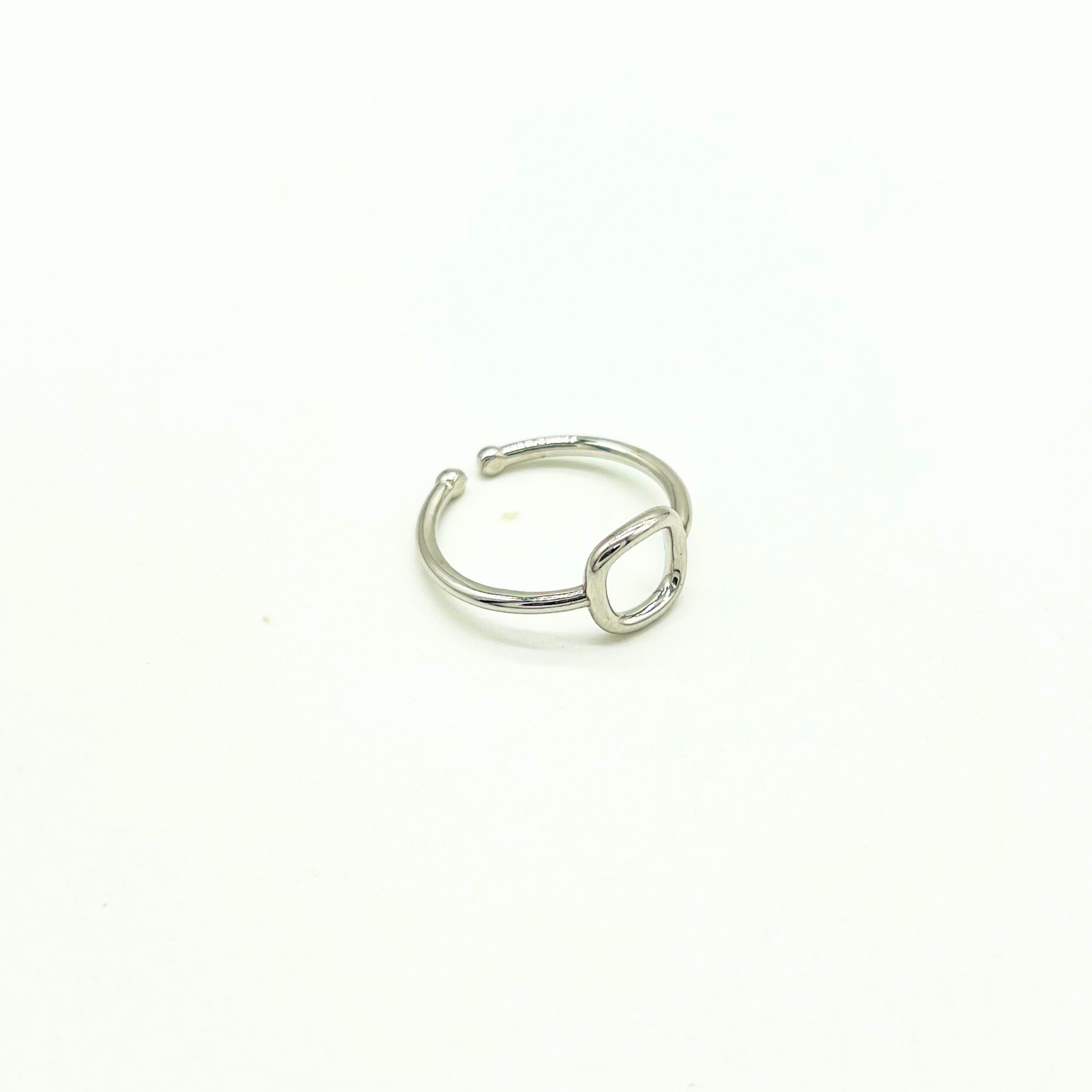 Minimalist Geometric Outline Stacking Rings